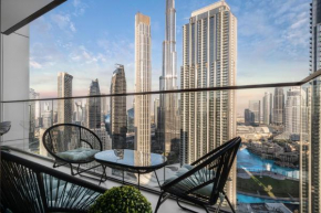 Sky-High Central Dubai Gem: Burj Khalifa & Fountain View